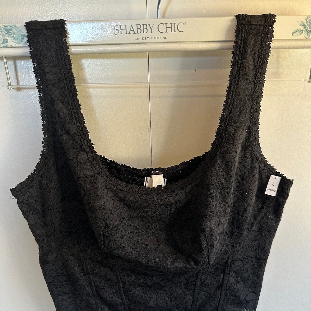 NWT Victoria's Secret Unlined Lace Bra Top